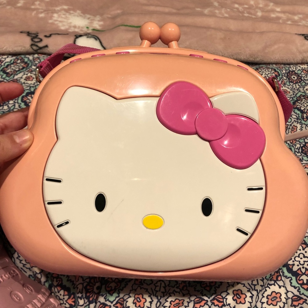 Y2K Hello Kitty Boom Box